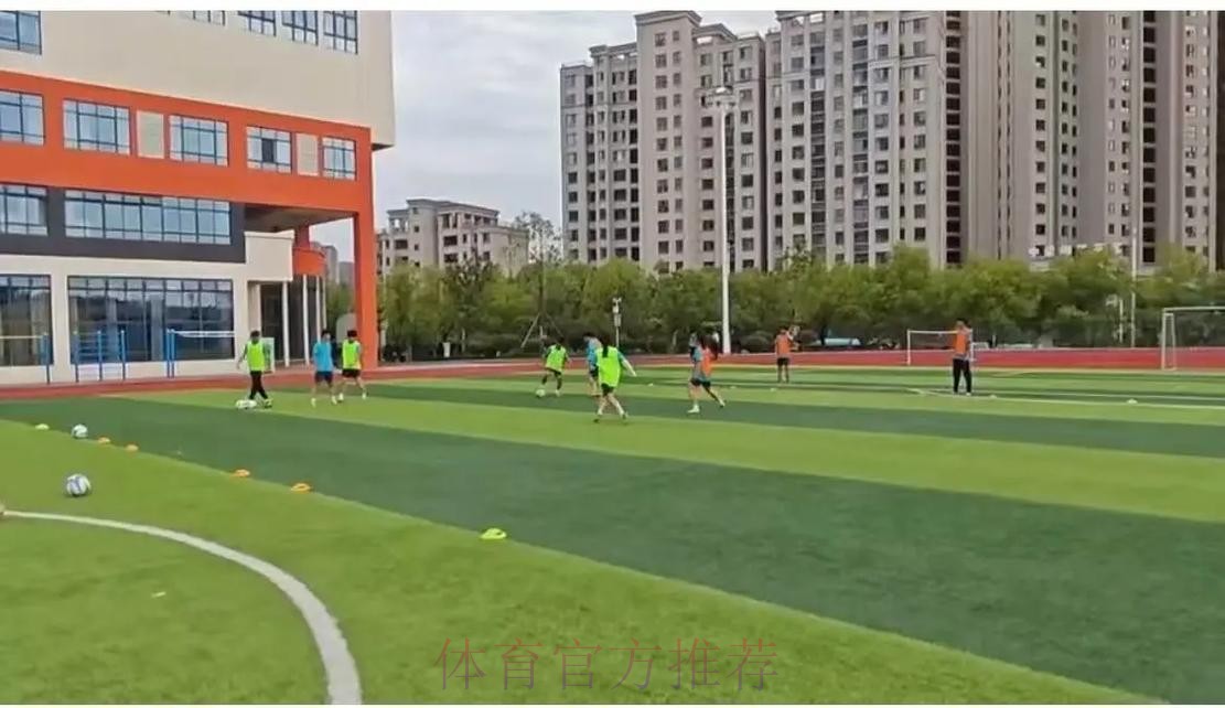 中国足协职业级、A级、B级教练员继续教育培训班在蓉圆满结束 中国足协职业级、A级、B级教练员继续教育培训班在蓉圆满结束